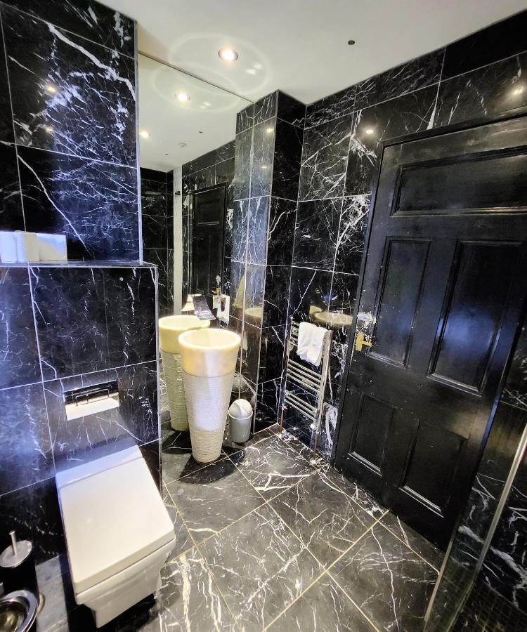 The Gothic Mansion Hotel Bristol Bagian luar foto